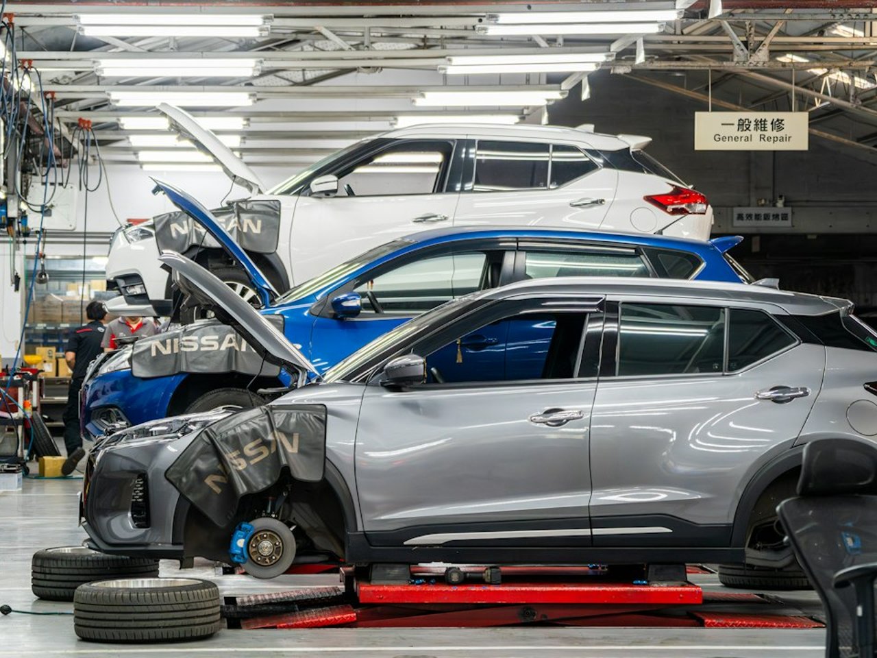 Leviers concrets pour réduire une cotisation auto élevée sans rogner sur les garanties.